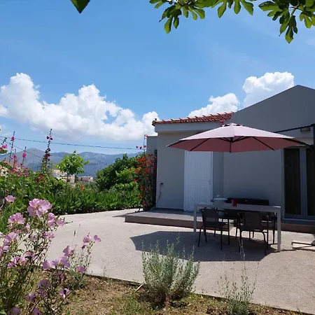 Eva's Place * Lixouri